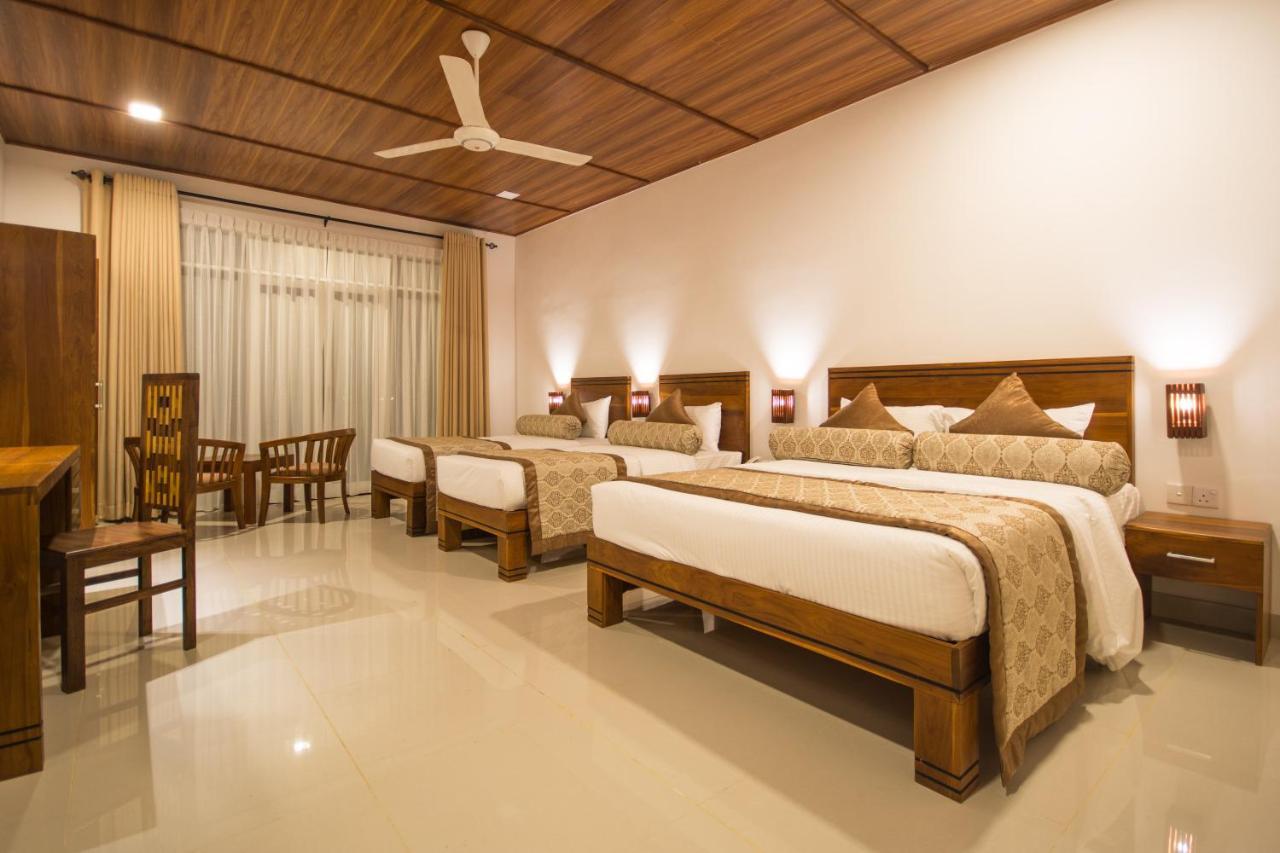 Okwin Resort Kandy Exterior photo