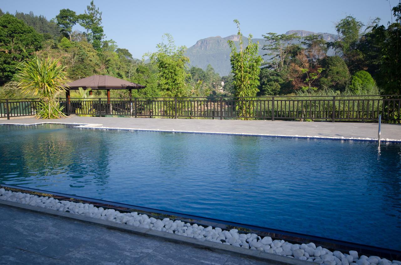 Okwin Resort Kandy Exterior photo